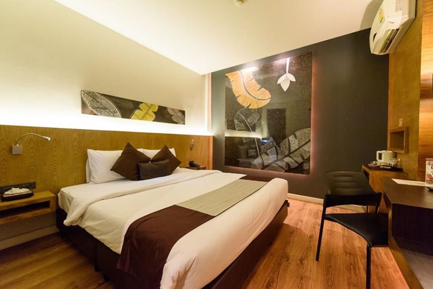 expedia-3165219-5
