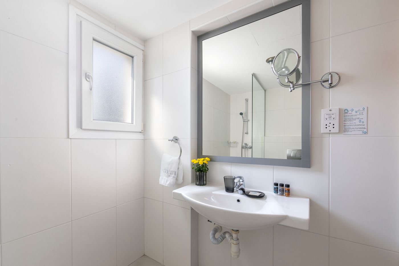 Anemi Hotel & Suites 14.04 2