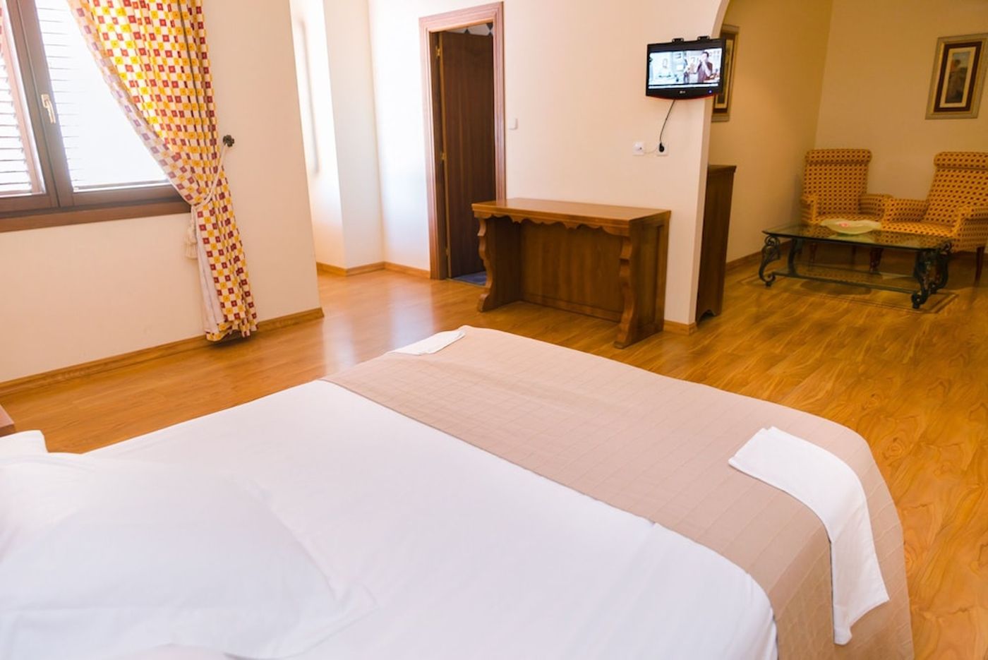 expedia-3161738-11