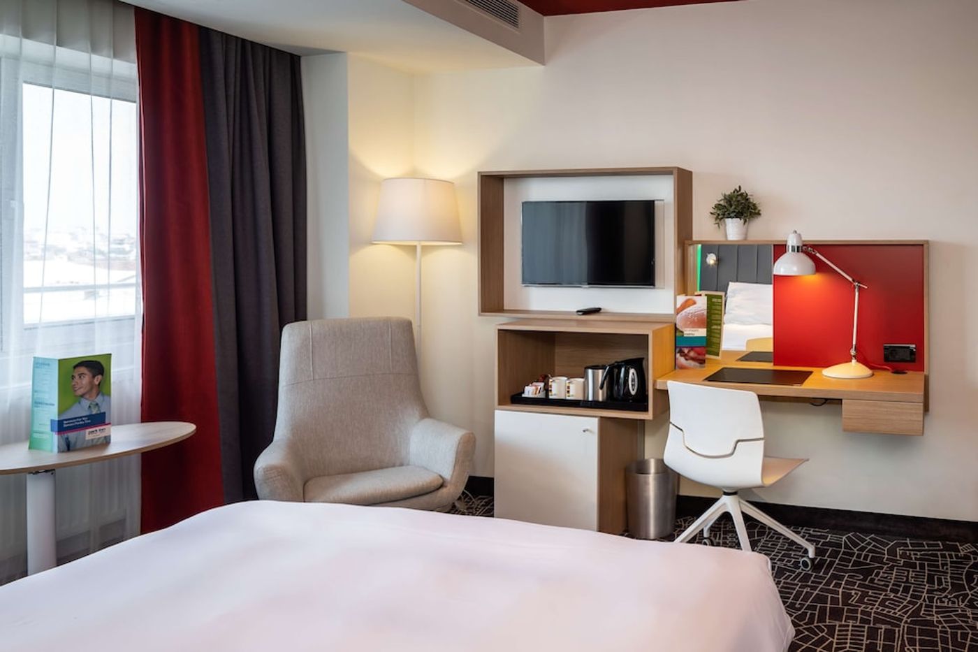 expedia-3165669-16
