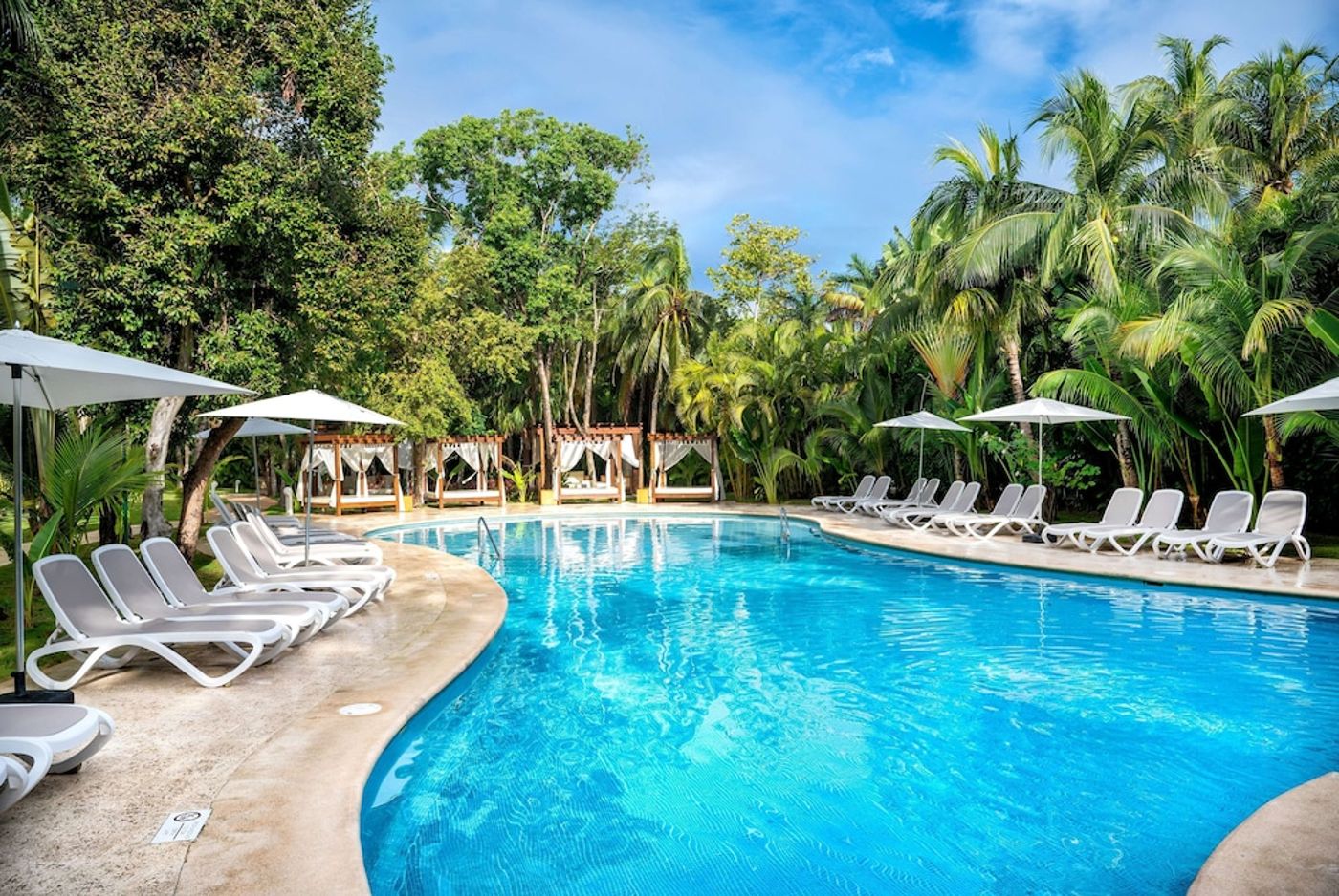 expedia-3166541-6