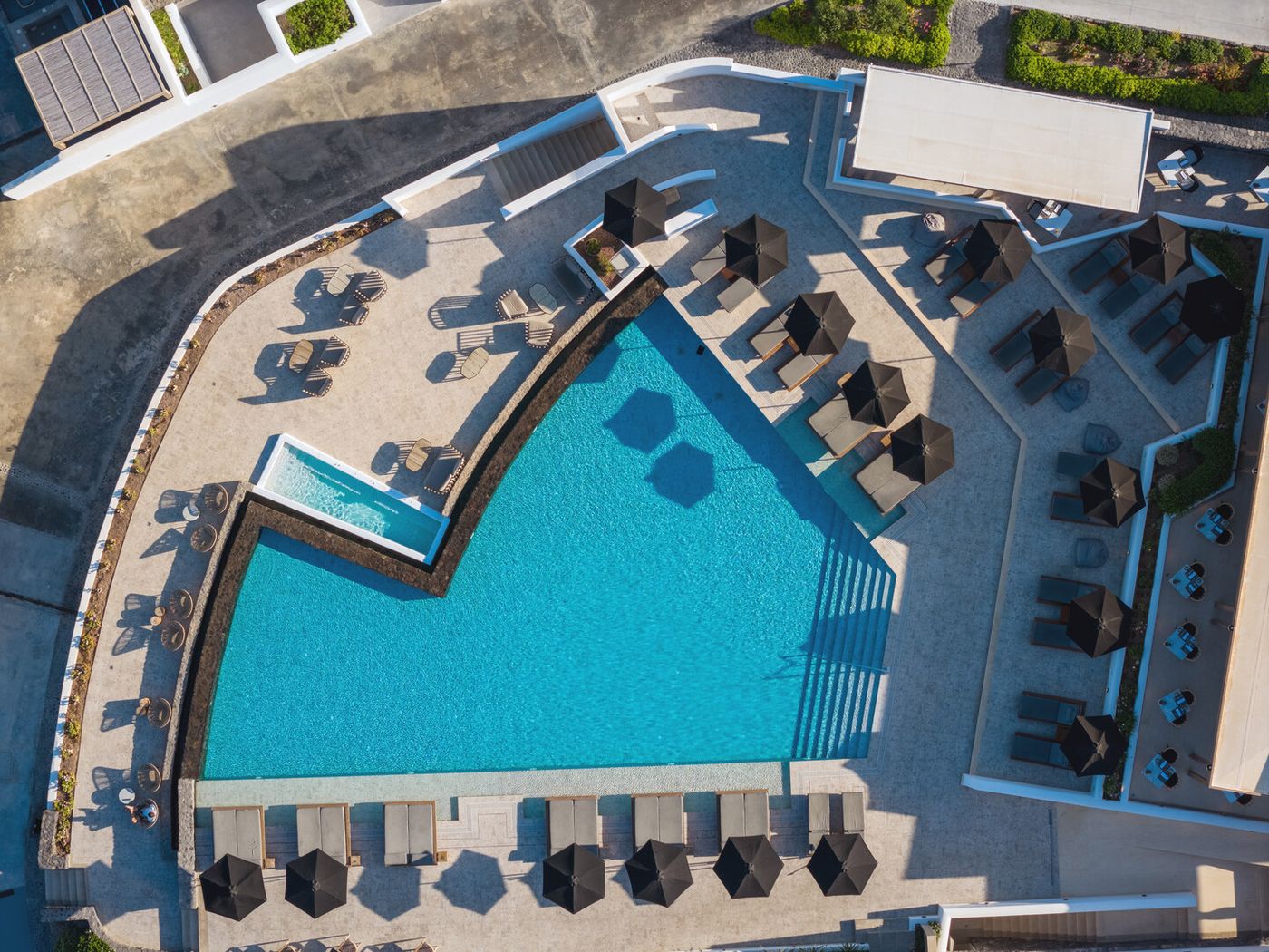 Santo Pure Oia Suites & Villas