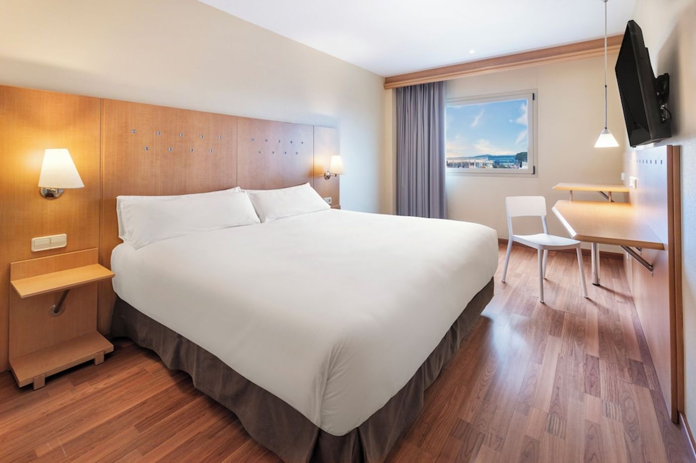 expedia-3166038-5