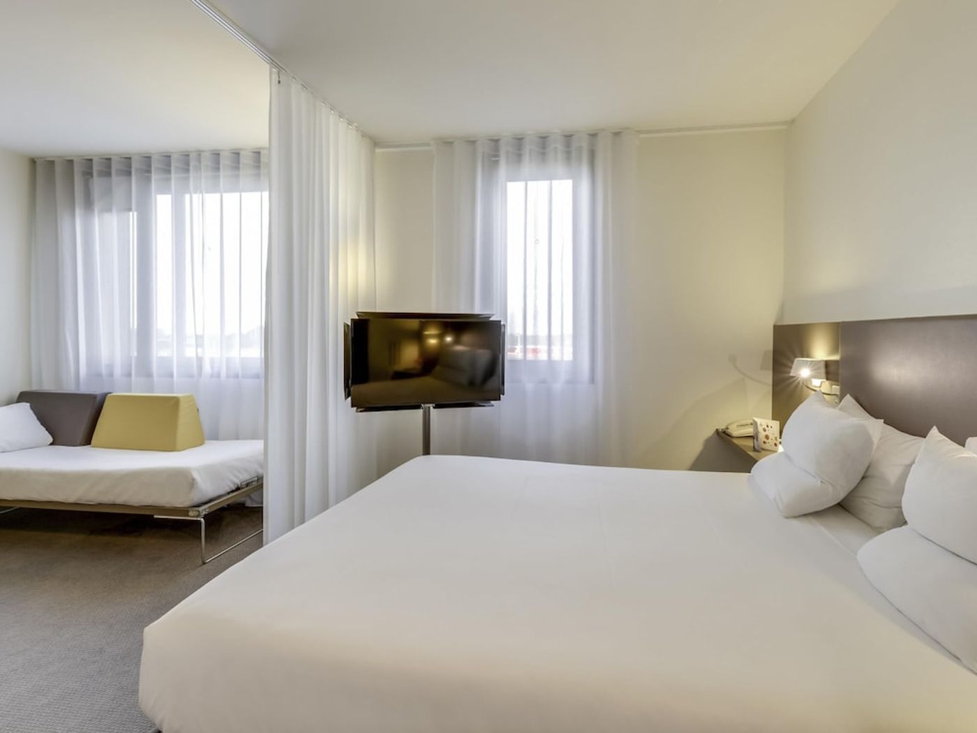 expedia-3165043-26