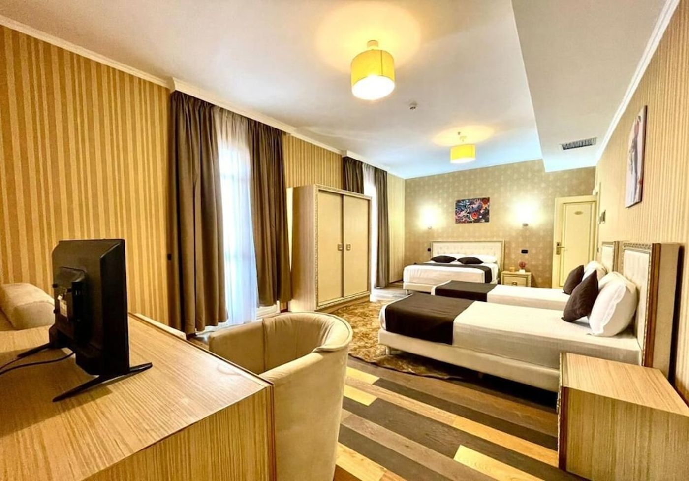 expedia-3157277-15