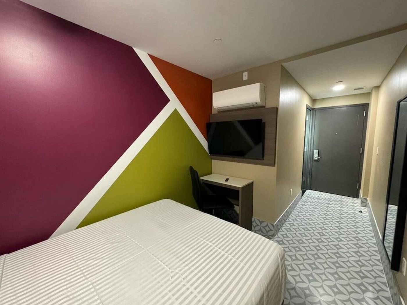 expedia-3159049-9