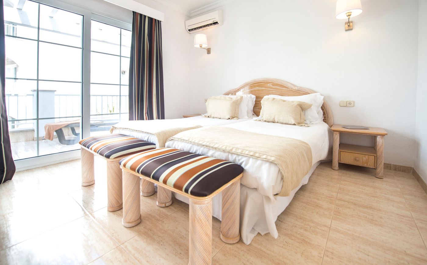 03.02.25 Ona Village Cala Dor