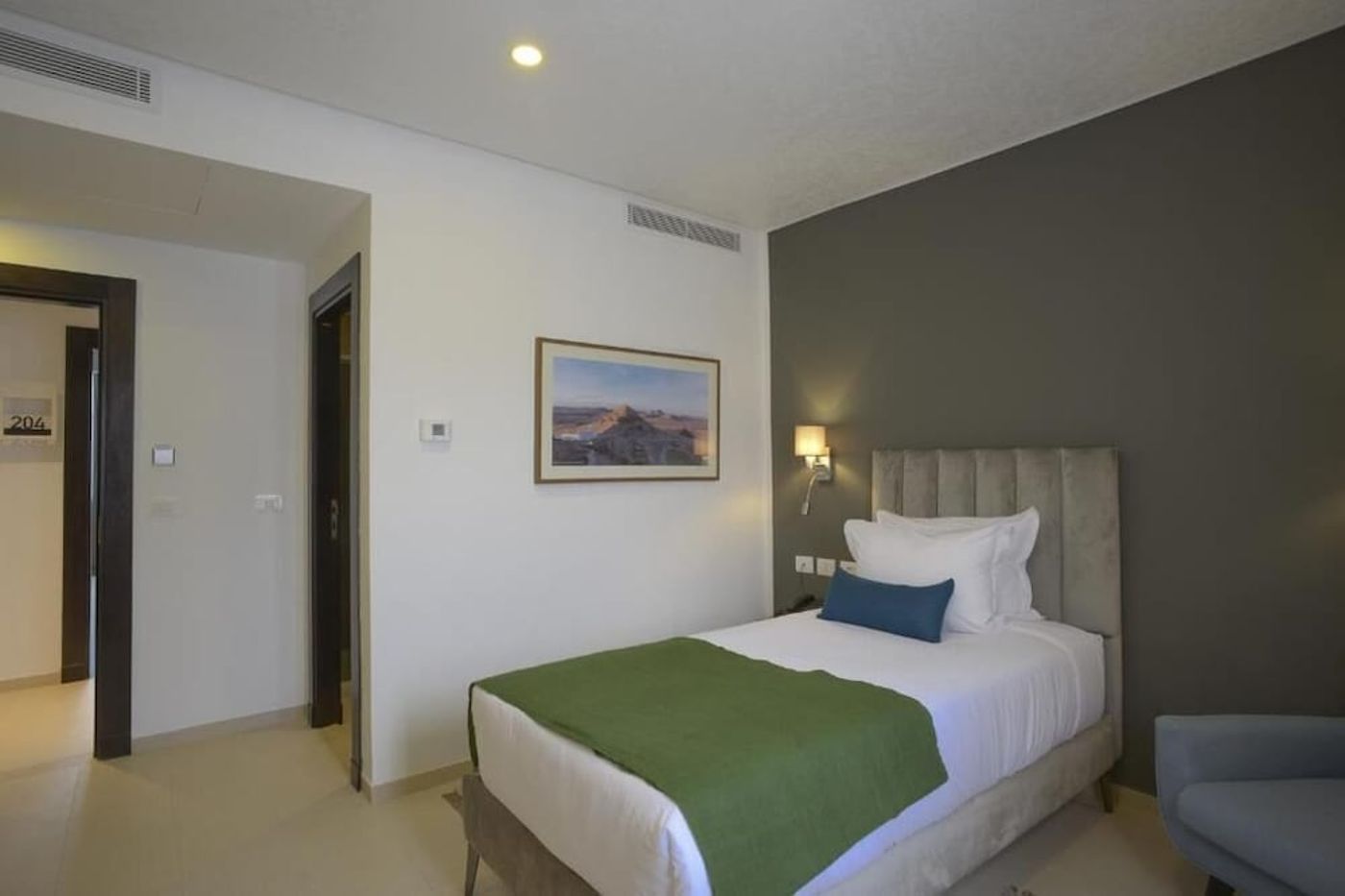 expedia-3158637-10
