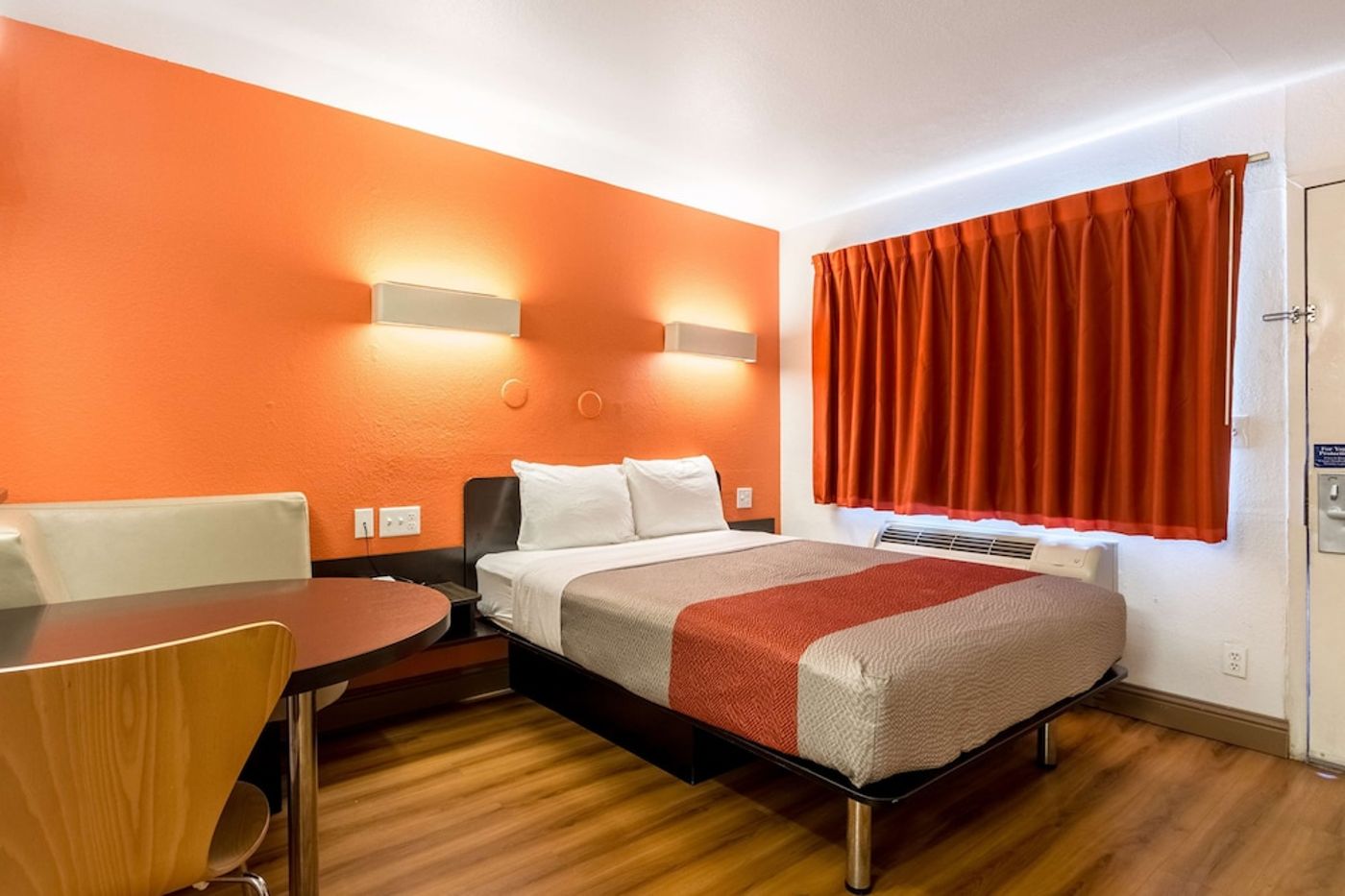 expedia-3160489-18