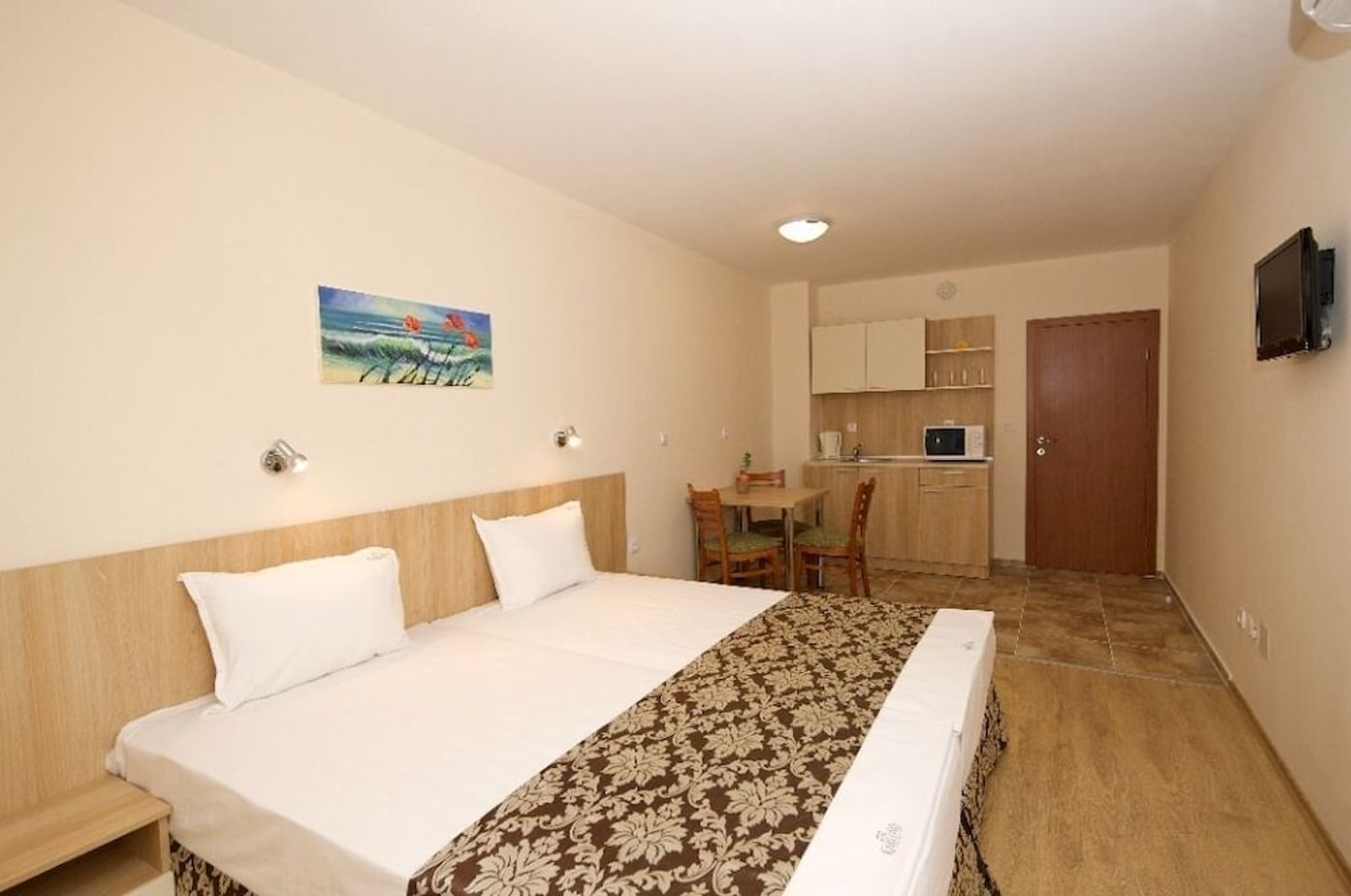 expedia-3166115-20