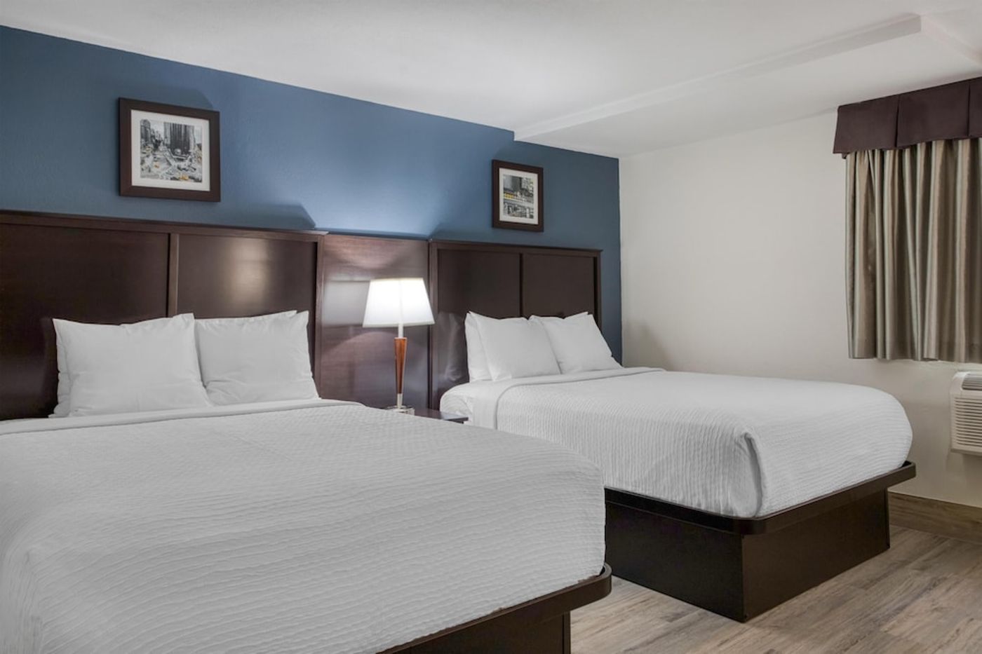 expedia-3162487-25