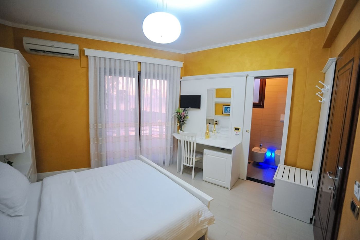 expedia-3157291-8