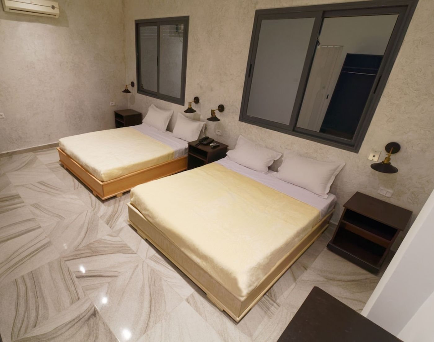 expedia-3165318-9