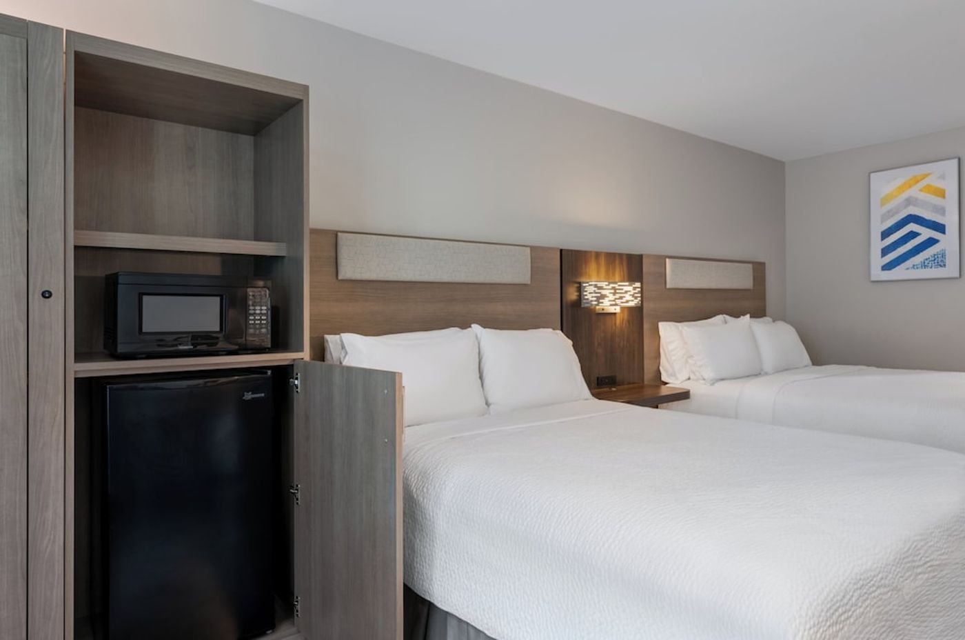 expedia-3162440-25