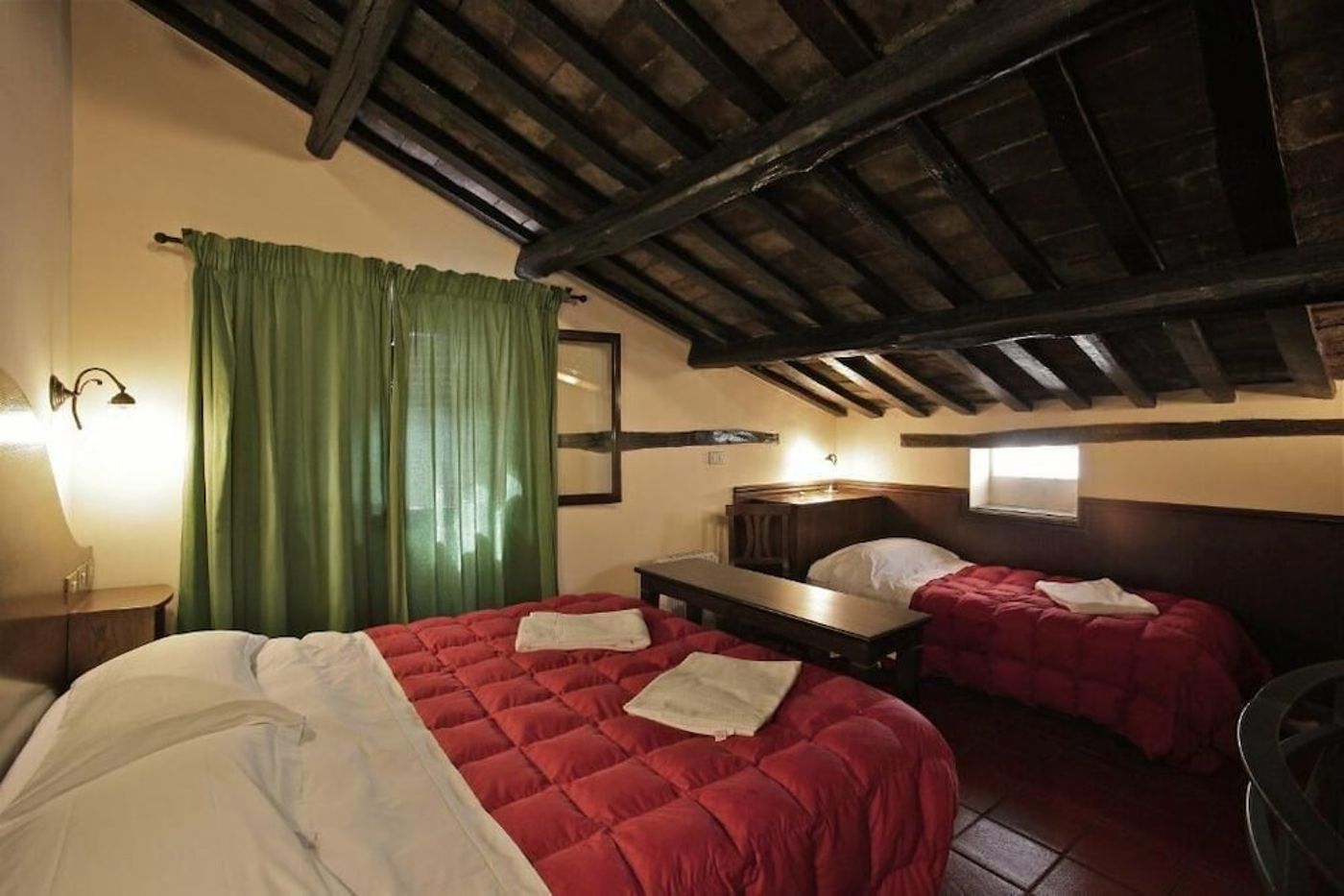 expedia-3161569-2