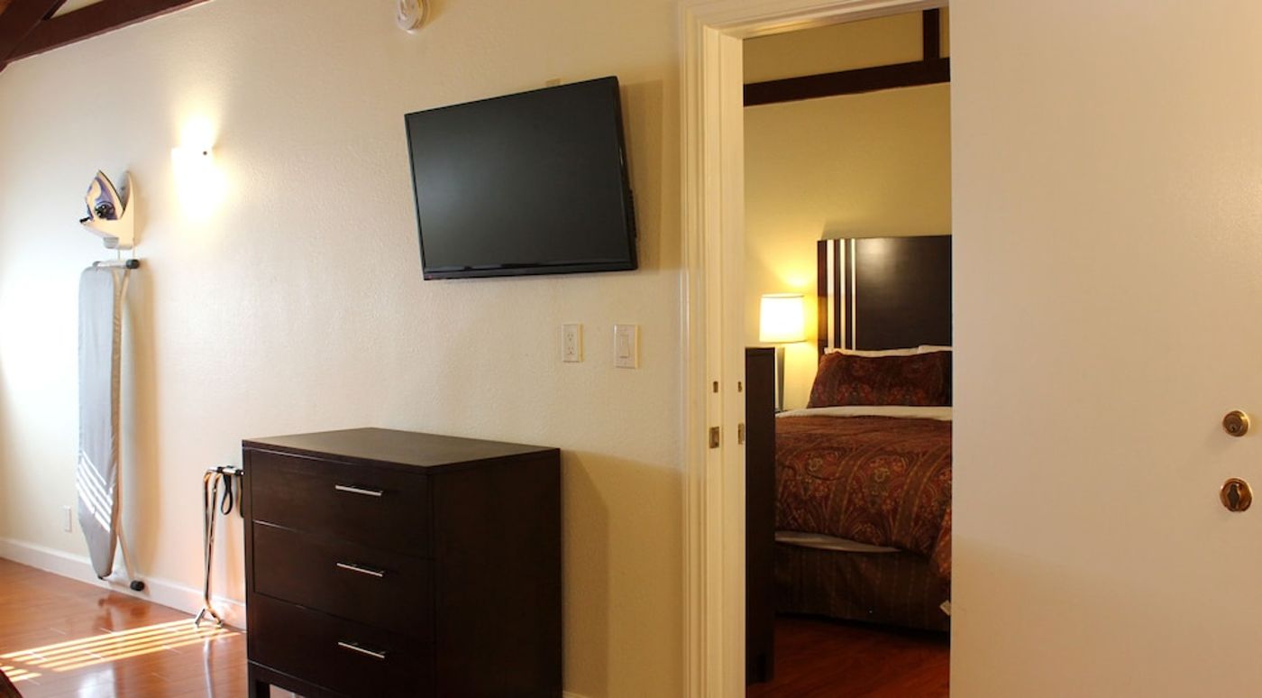 expedia-3161572-4