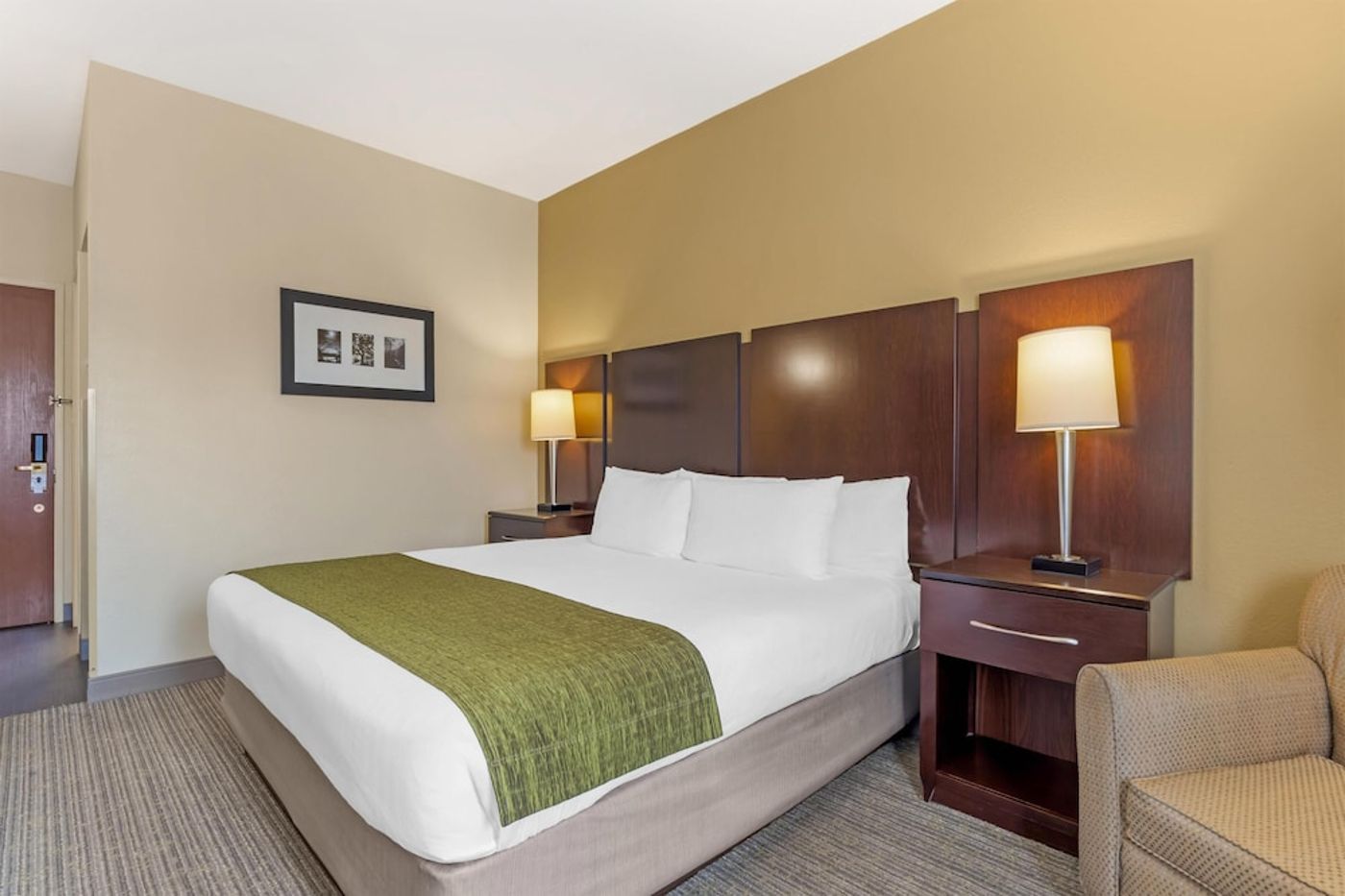 expedia-3161147-19