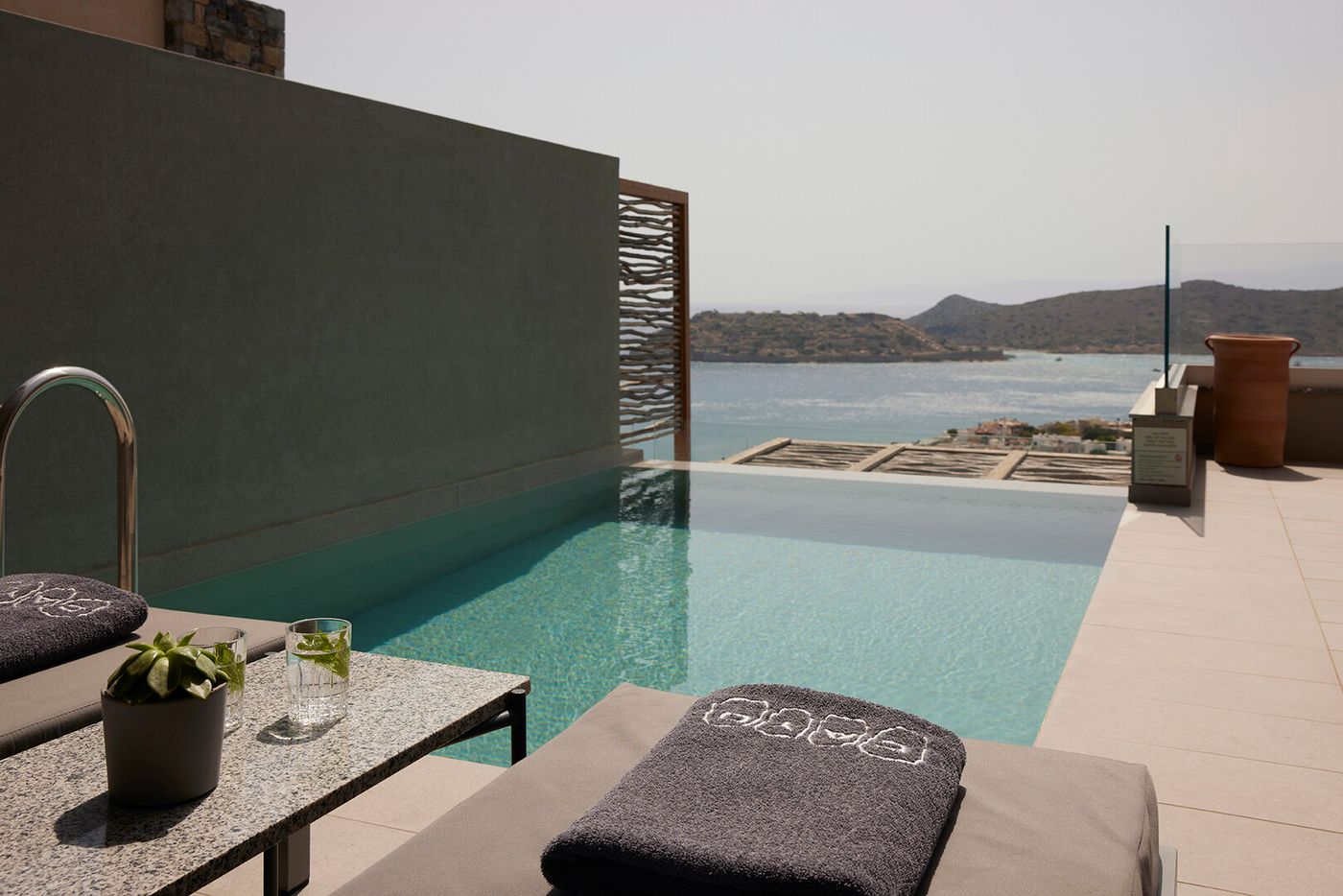 Cayo Exclusive Resort & Spa