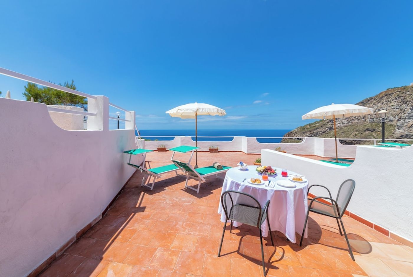 expedia-3166201-2