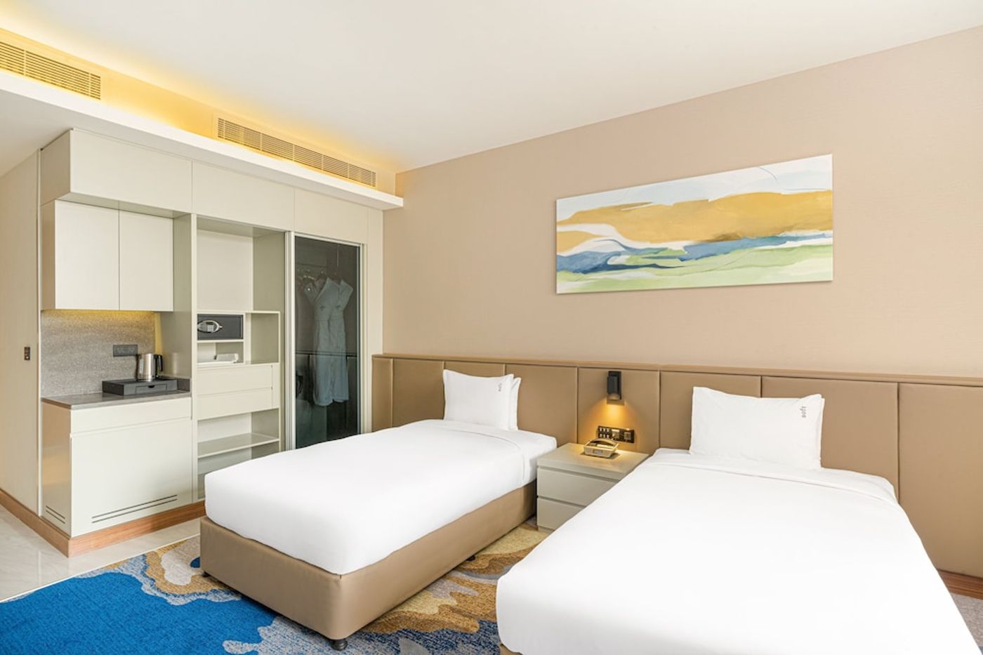 expedia-3165426-15