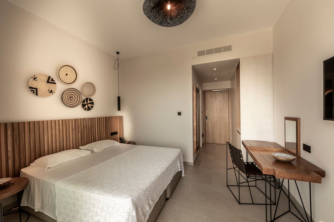 Anemi Hotel & Suites 14.04 2