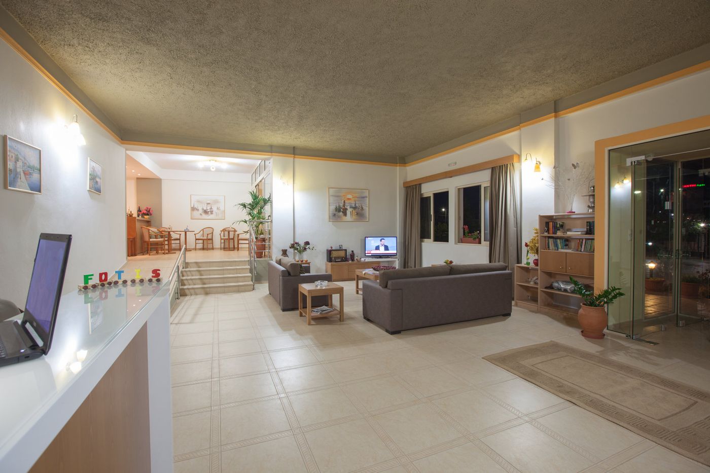 Fotis Studios & Apartments