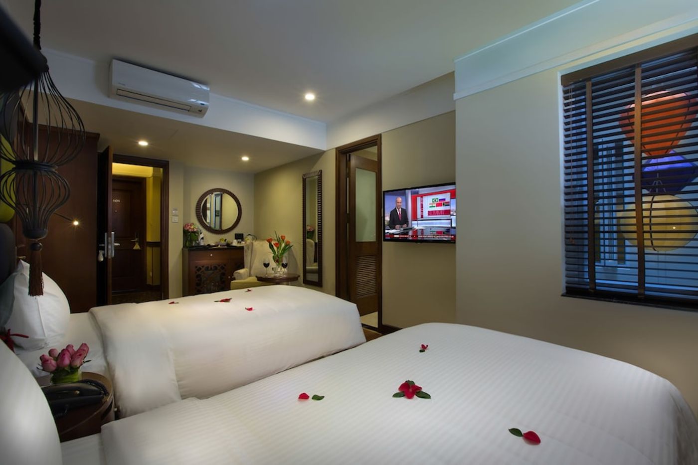 expedia-3159199-26