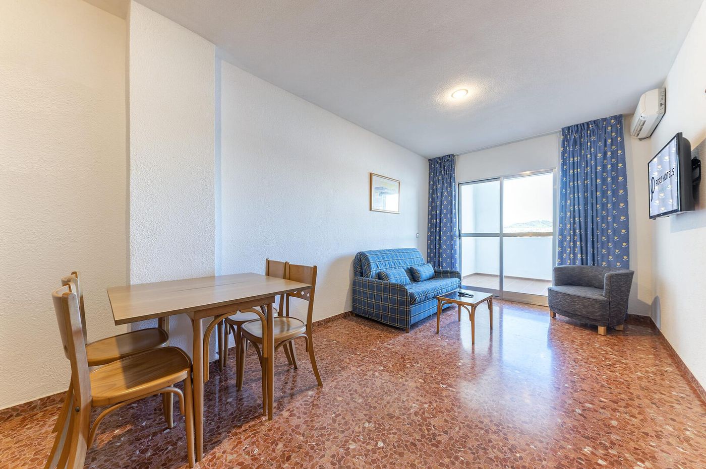 26.05.26 Port Europa Aparthotel