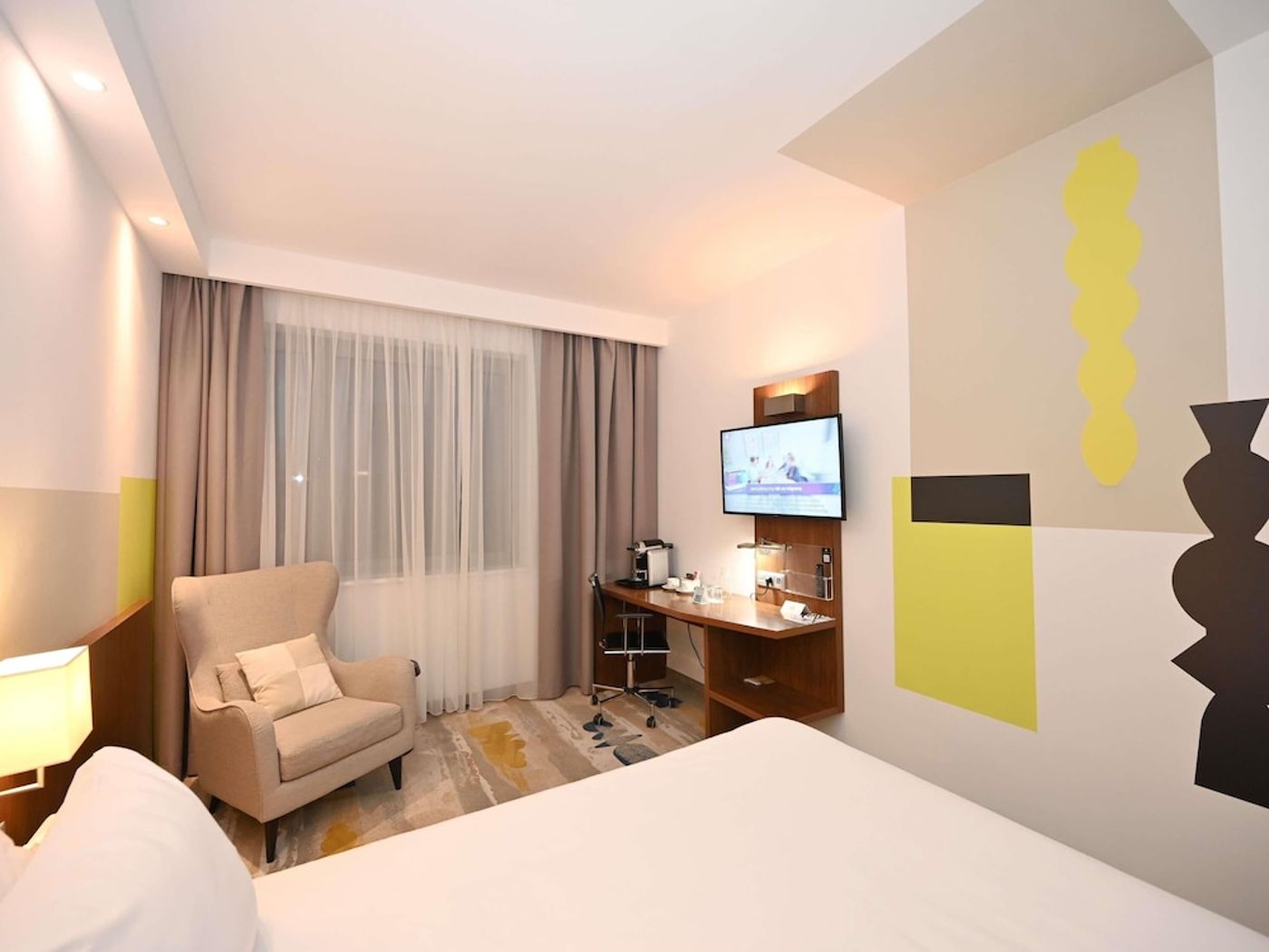 expedia-3165434-25