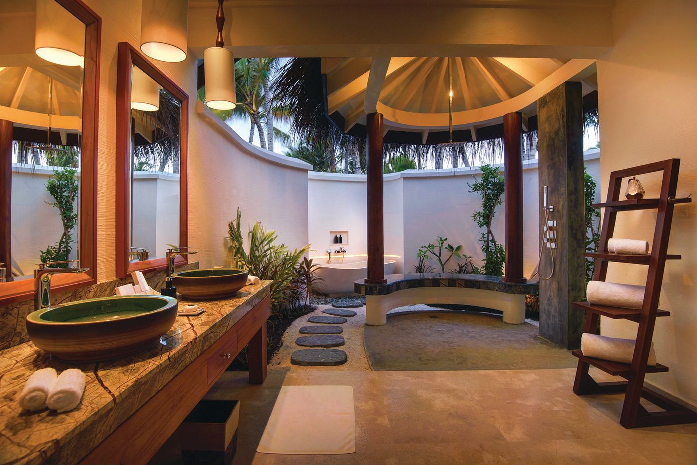 OBLU SELECT Sangeli Maldives 23.12 new