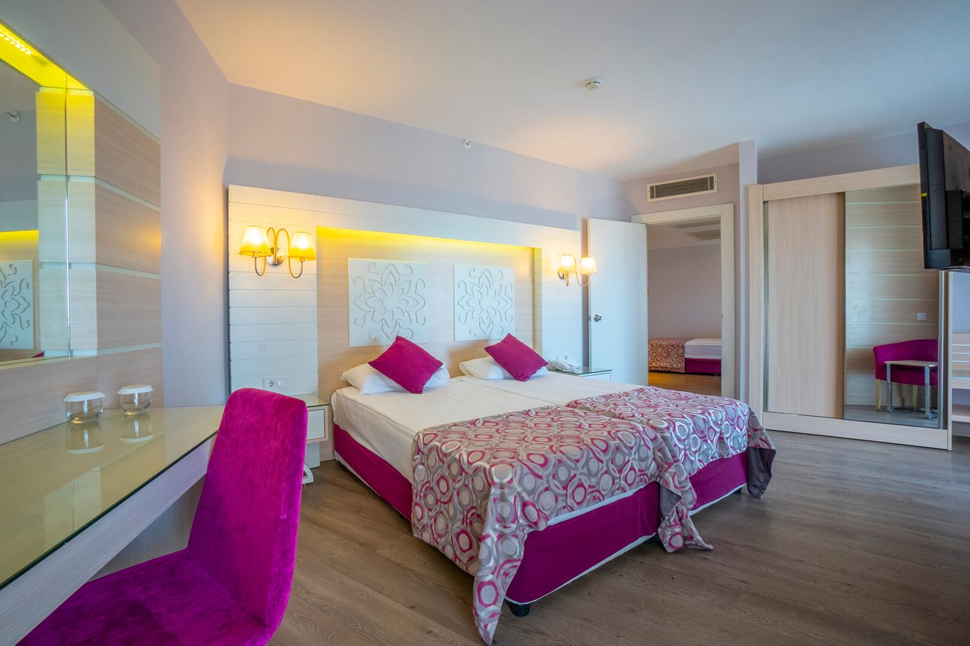 Sunmelia Beach Resort