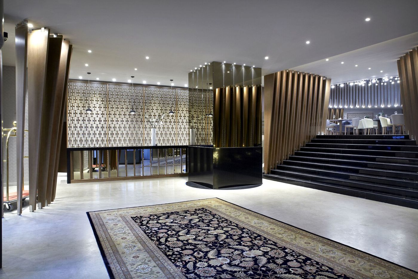 Zeus Wyndham Athens Grand