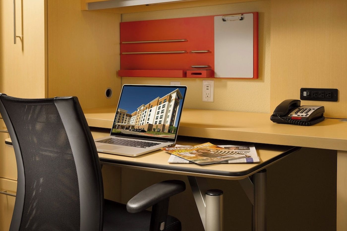 expedia-3159162-18