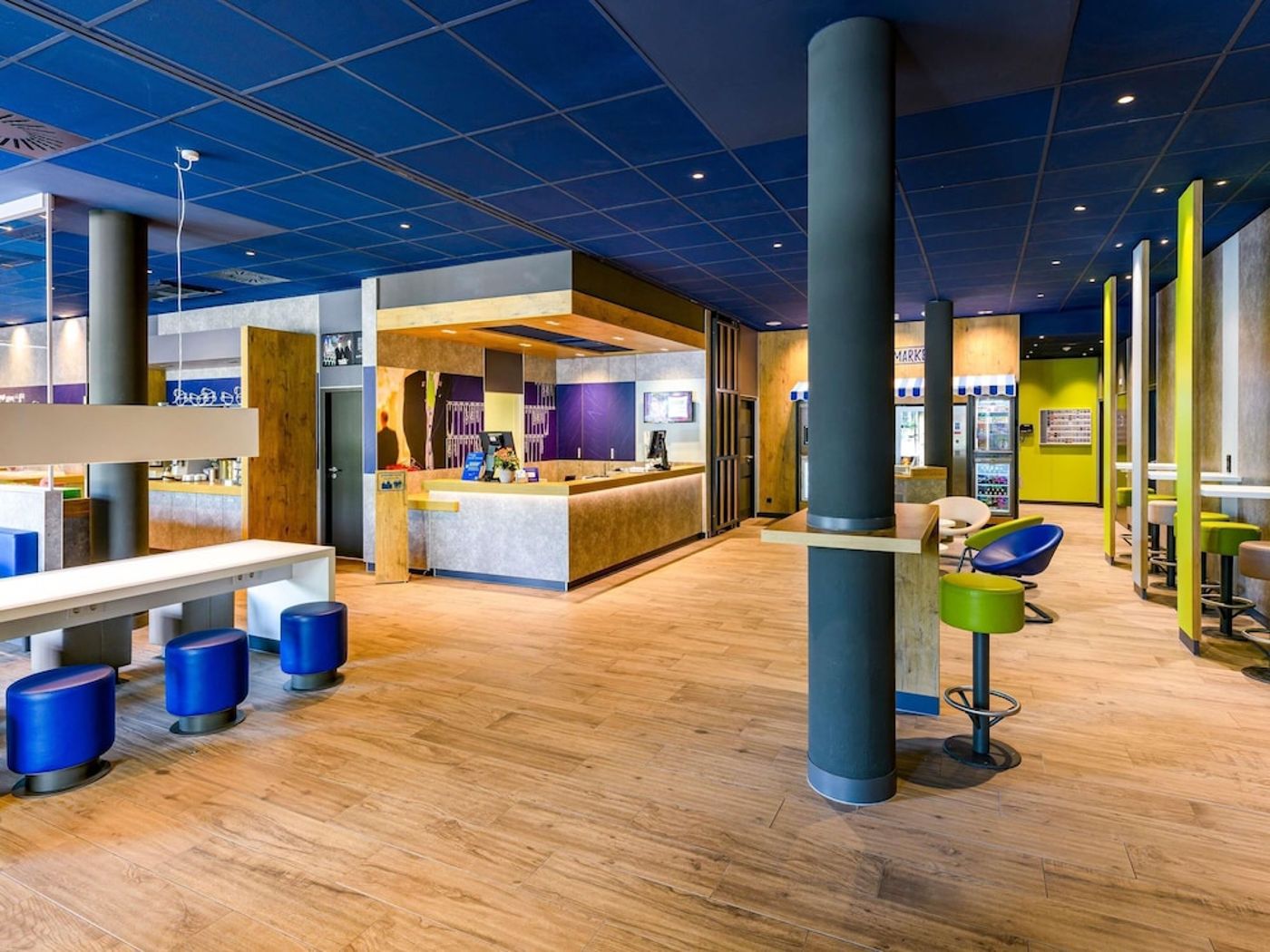 expedia-3163970-4