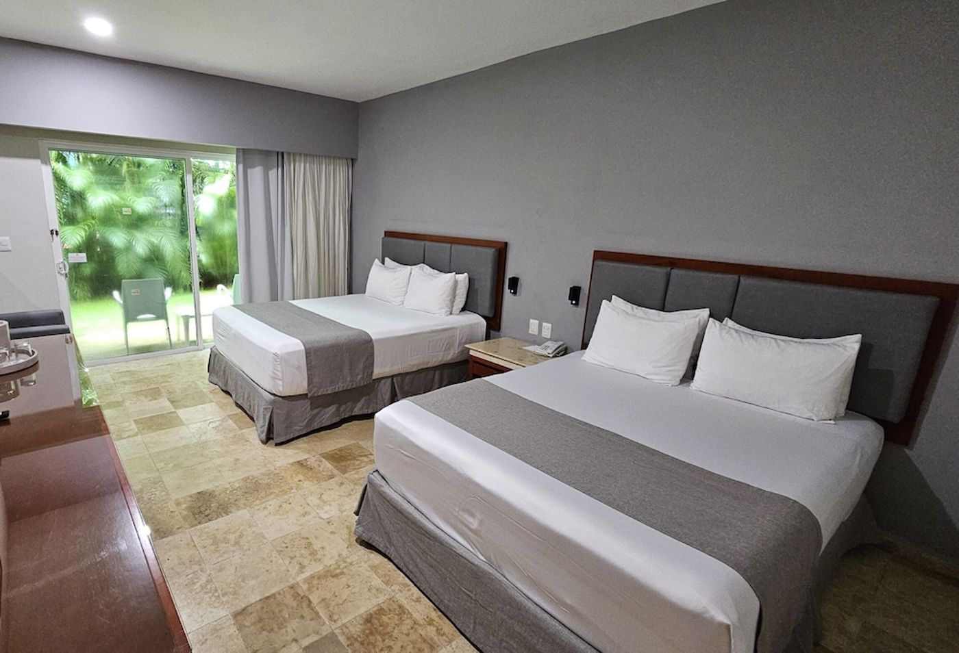 expedia-3166541-22