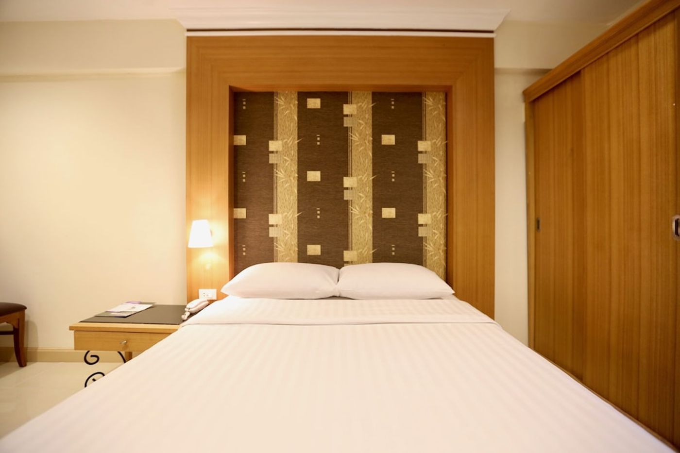 expedia-3161679-10