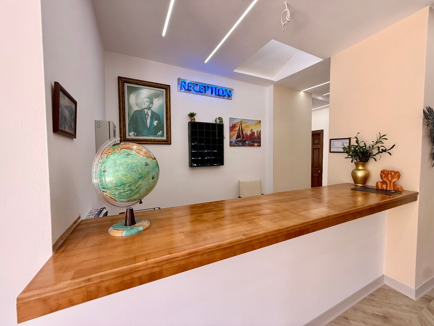  Babadan Rooms & Suites