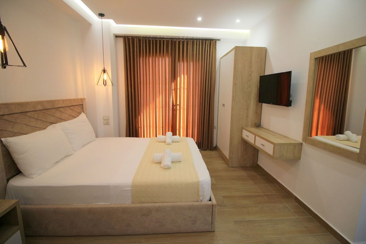 expedia-3157309-13