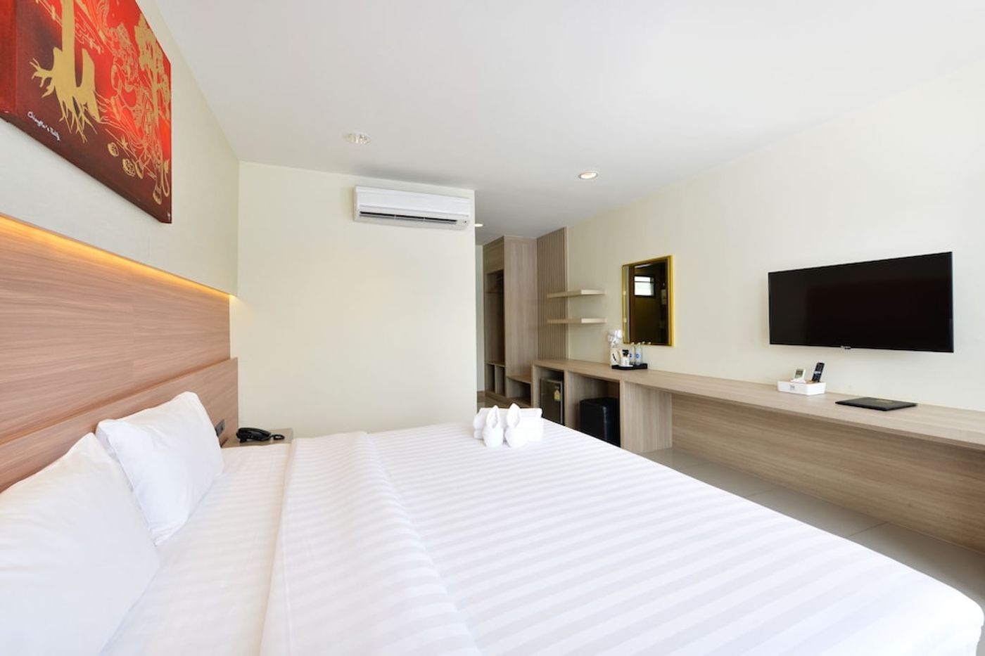 expedia-3162788-28