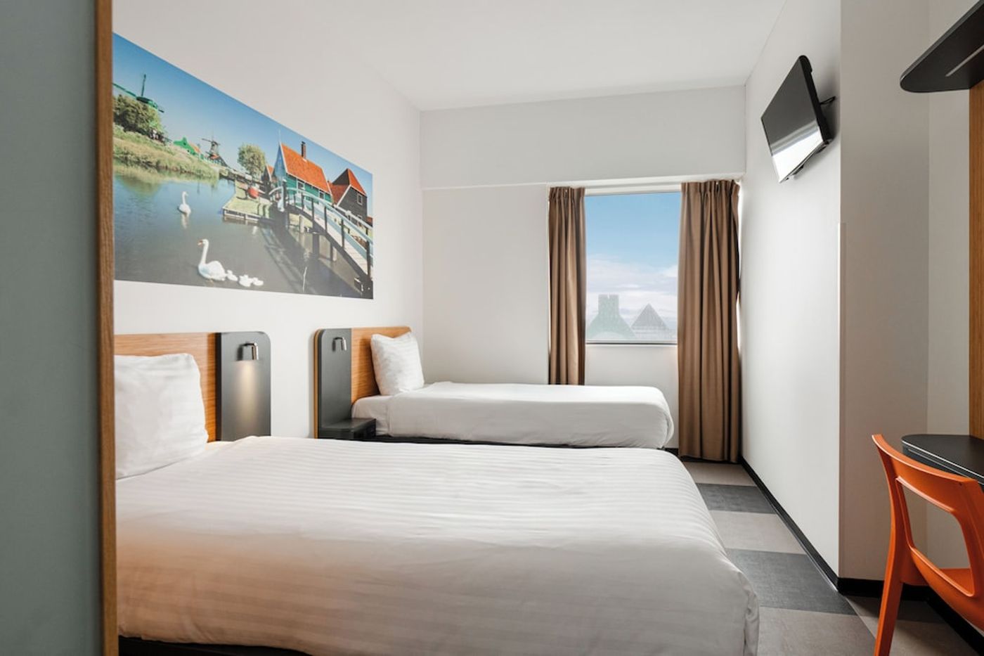 expedia-3165282-30