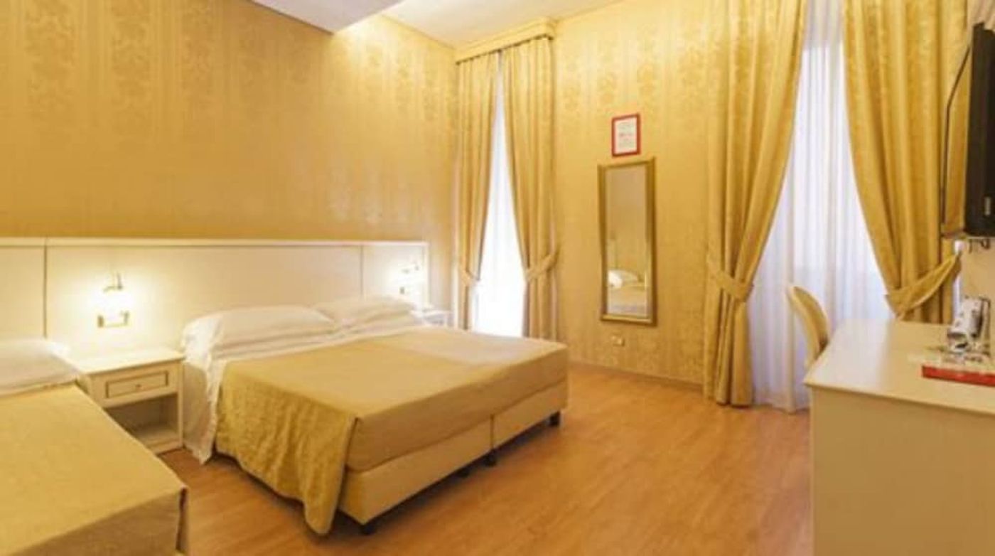 expedia-3165624-24