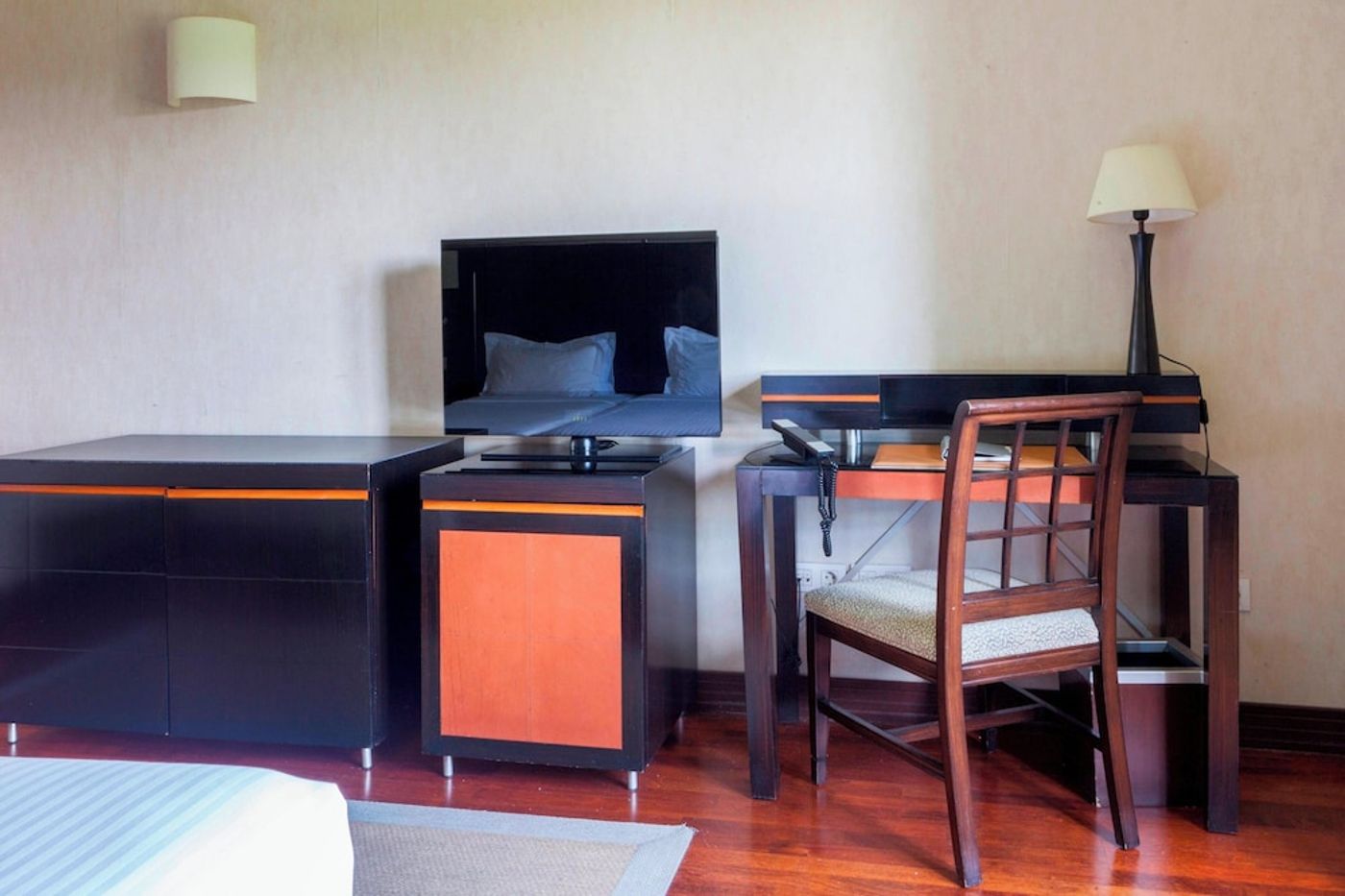 expedia-3159678-25
