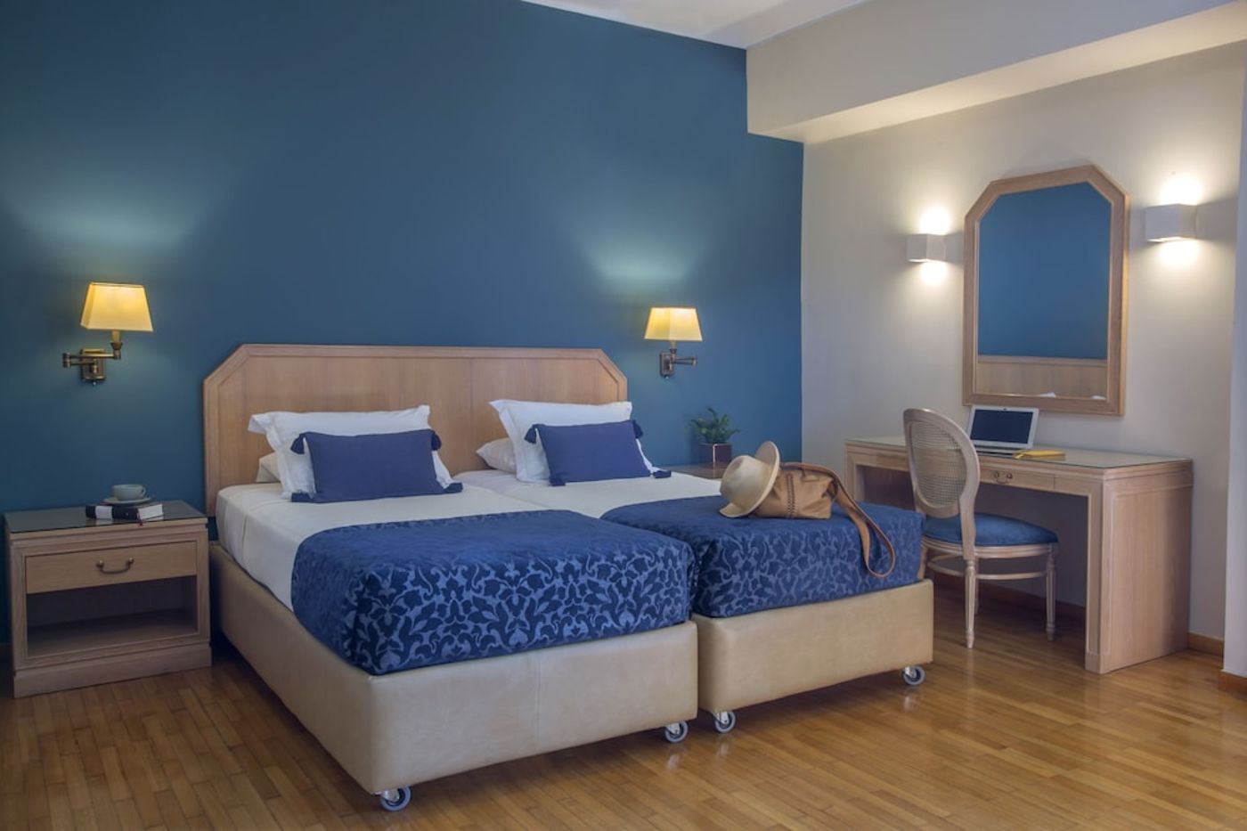 expedia-3163239-22