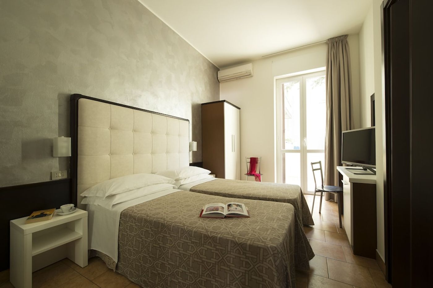 expedia-3163597-7