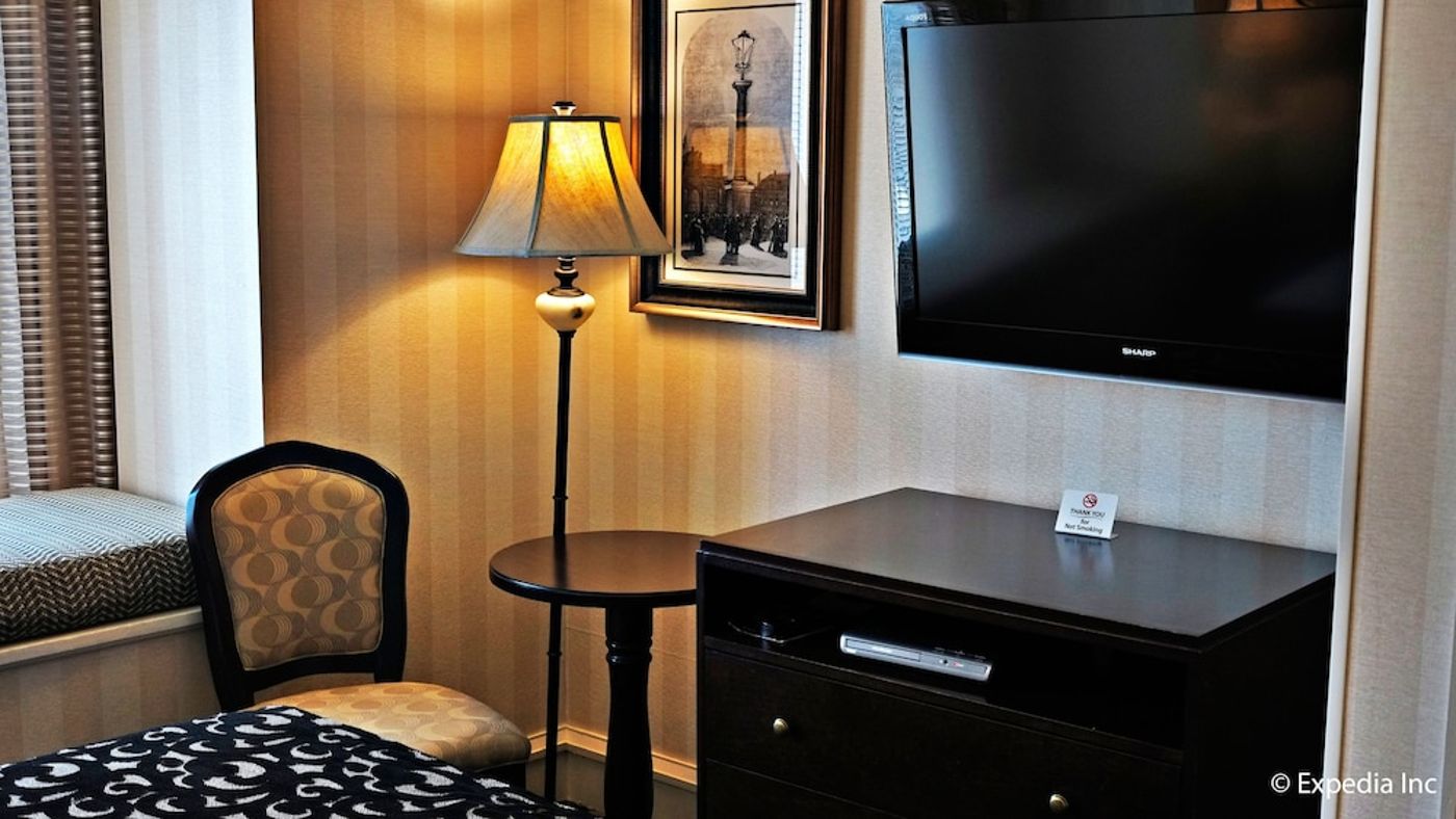 expedia-3159600-10