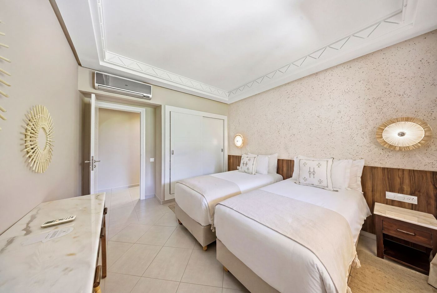 Paradis Plage Surf and Spa 02.06