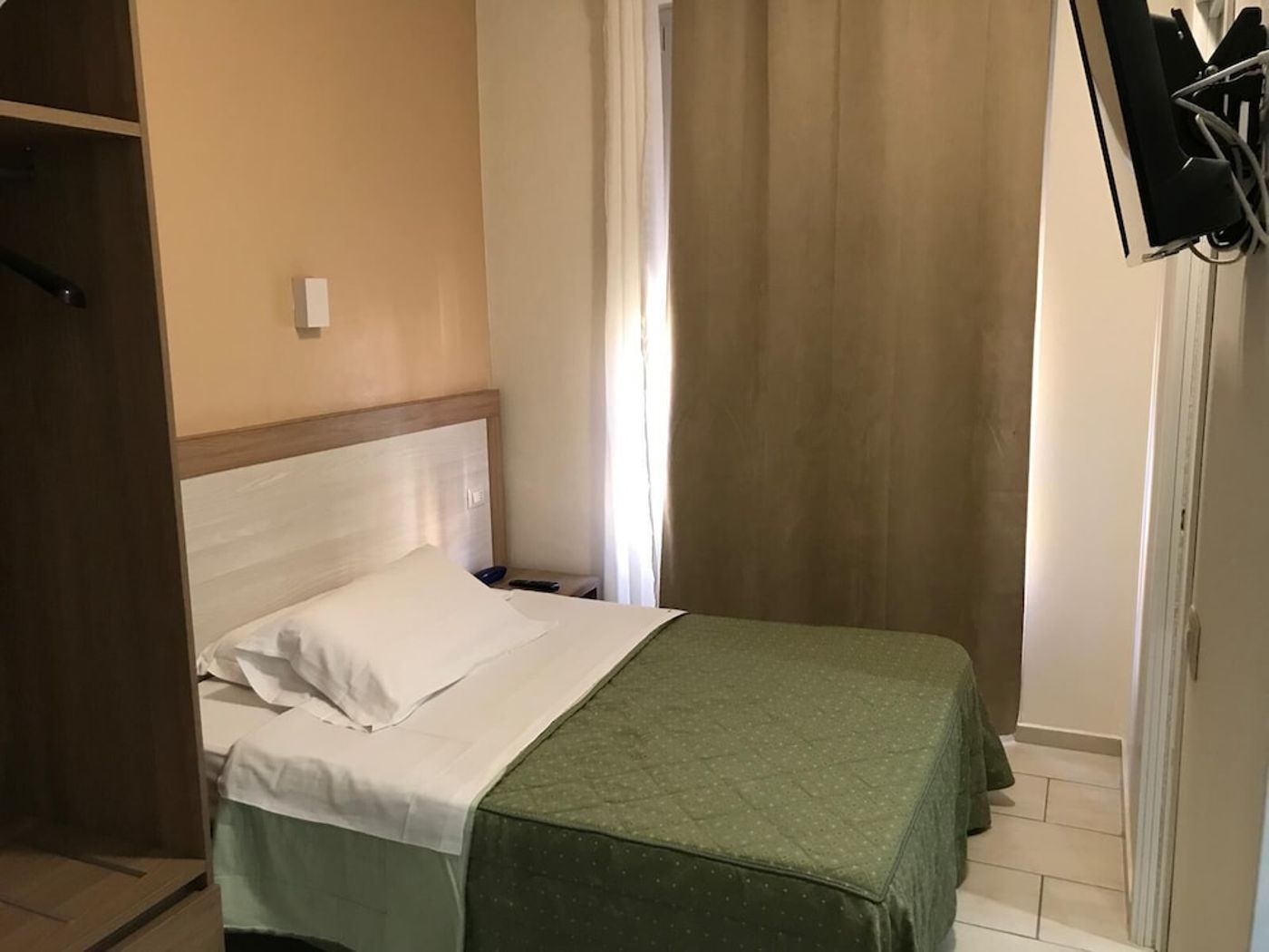 expedia-3161903-5