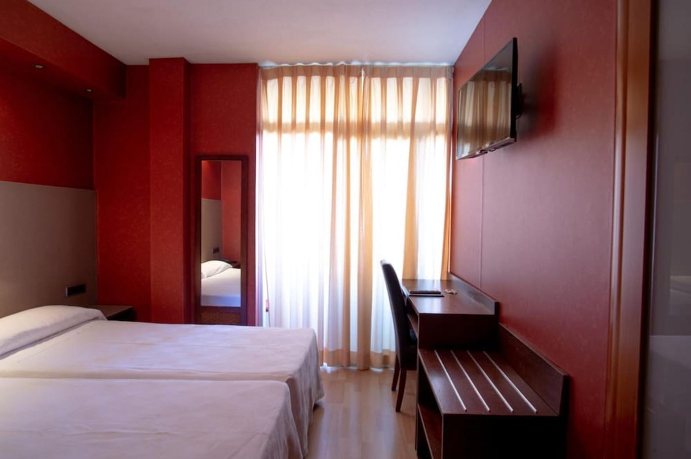 expedia-3159859-15