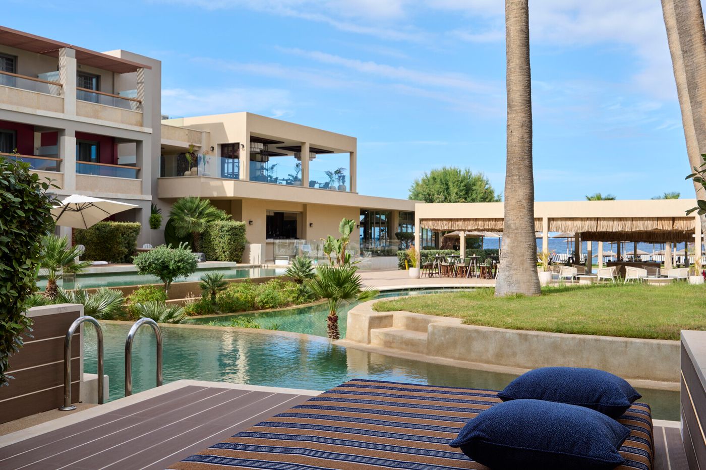 Atlantica Kalliston Resort - Superior Rooms Lagoon View Swim Out