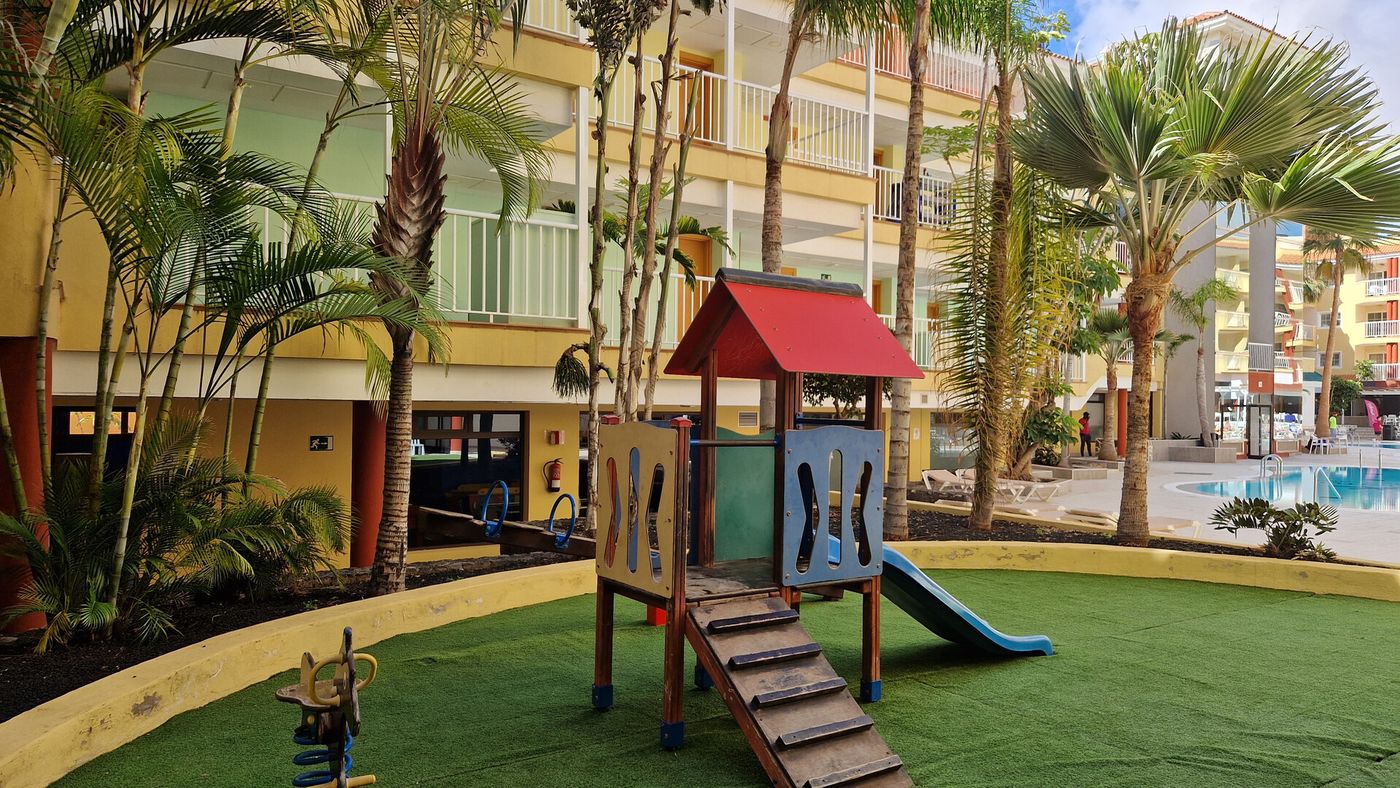 10.03.26 Chatur Costa Caleta